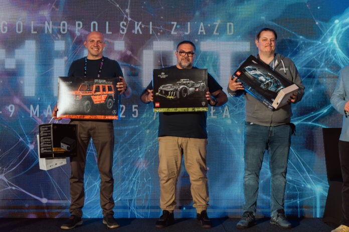 Dominik Rosiak z DER.NET-u wie najlepiej, że Zjazdy MiŚOT to nie tylko ogrom merytoryki, ale także konkursy i nagrody Dominik Rosiak z DER.NET-u wie najlepiej, że Zjazdy MiŚOT to nie tylko ogrom merytoryki, ale także konkursy i nagrody